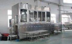  全自動超聲波清洗機在五金、汽車行業(yè)應(yīng)用優(yōu)勢